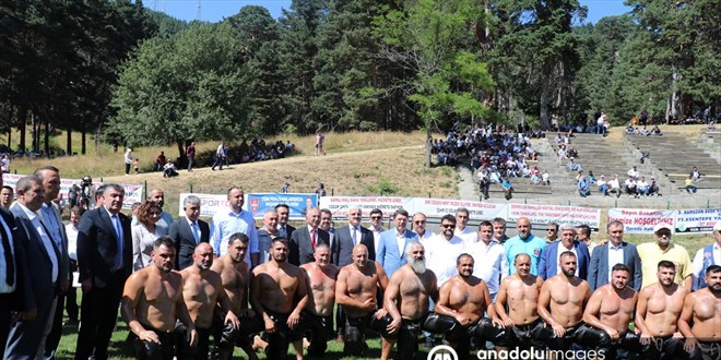 Bakan Tunç: İnsanımızı güçlendireceğiz ki aile güçlü olsun, toplum güçlü olsun