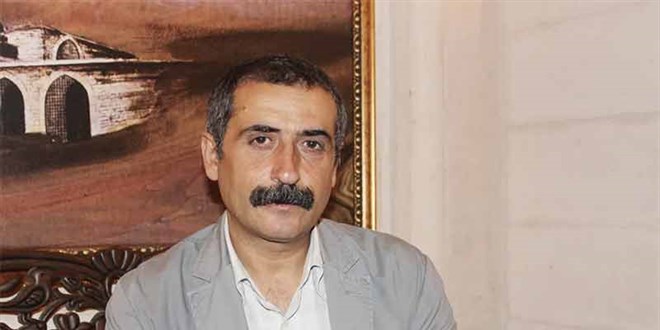 DEVA Partisi kurucularından Ahmet Faruk Ünsal istifa etti