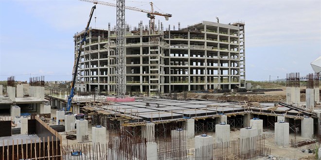 Vali Yıldırım: Trabzon Şehir Hastanesi 2025'te tamamlanacak