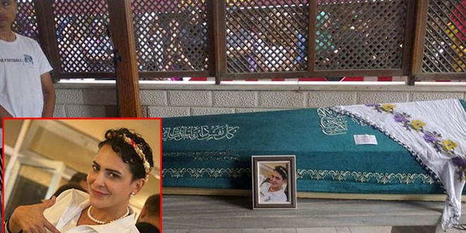 Denize uçan otomobilde ölen lise müdürü son yolculuğuna uğurlandı