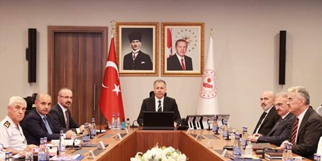İçişleri Bakanlığınca okulların çevresindeki güvenlik önlemleri ele alındı