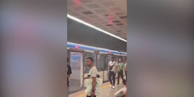 Topkapı-Mescid-i Selam hattında arızalanan tramvaydaki yolcular endişeli anlar yaşadı