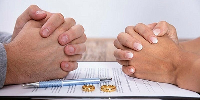 Yargıtay'dan boşanma davasında dikkat çeken karar: O mesajlar delil sayılmadı