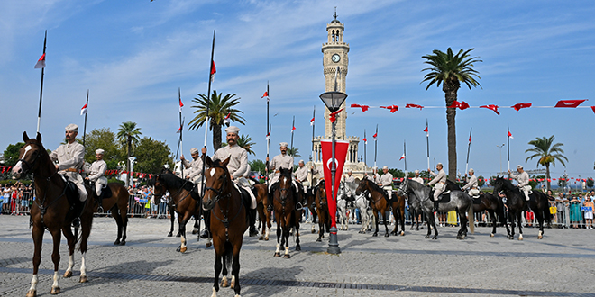 İzmir'in düşman işgalinden kurtuluşunun 101. yıl dönümü kutlanıyor