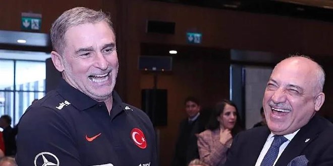 Büyükekşi: Stefan Kuntz ile yola devam