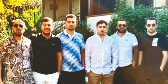 Atina yakınlarında tetikçi motosikletçilere pusu: Mesajla tuzağa çekilmişler
