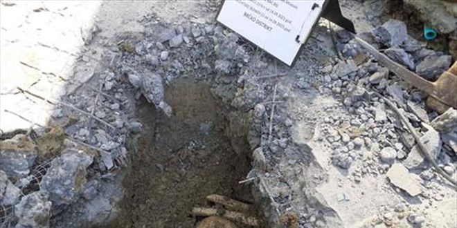 Bosna'da Srebrenitsa'daki soykırım kurbanına ait olduğu sanılan kemik kalıntıları bulundu