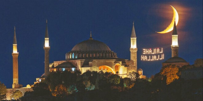 Ayasofya hep açık kalacak