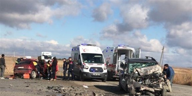 Polis memuru ve oğlunun öldüğü kazada sürücüye para cezası