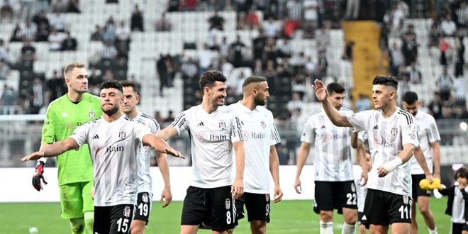 Beşiktaş'ta ilklerin günü: Süper Lig'de 3. galibiyet
