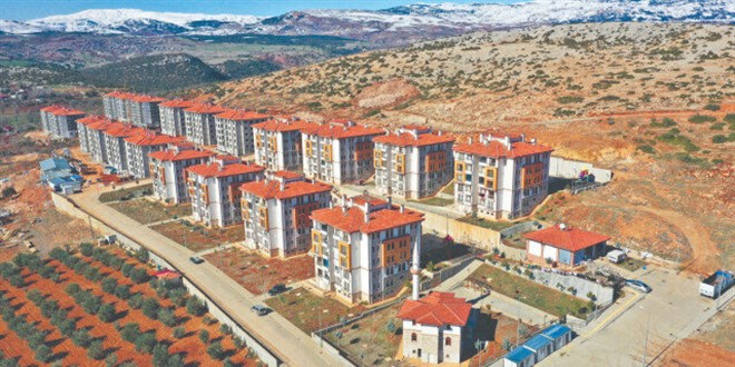 42 bin deprem konutu yıl sonuna kadar teslim edilecek