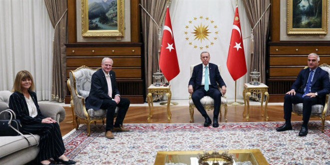 Erdoan, Uluslararas Uzay Federasyonu Genel Sekreteri Feichtinger' kabul etti