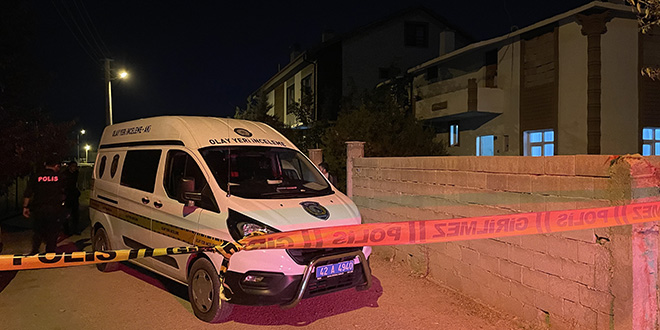 Kızının dini nikahlı eşini sopayla öldürdü