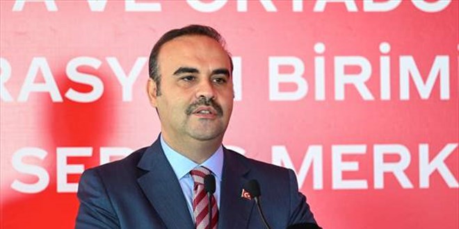 Bakan Kacır: Tesla'yı Türkiye'de görmek isteriz