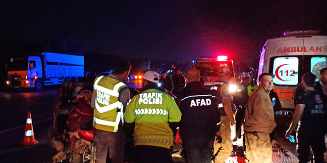 3 aracın karıştığı trafik kazasında 1 kişi öldü