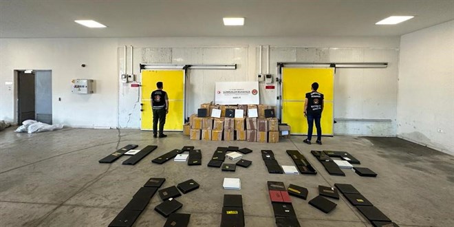 Habur ve Türkgözü'nde 28 milyon liralık kaçak eşya ele geçirildi