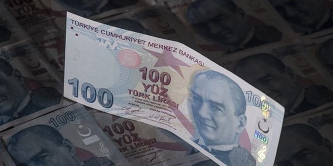 Akaryakıttaki banka komisyonu vatandaşa zam olarak yansıyor