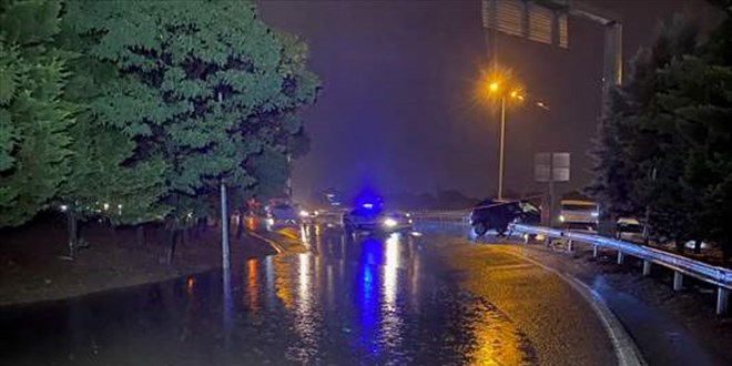 Kocaeli'de sağanak etkili oldu