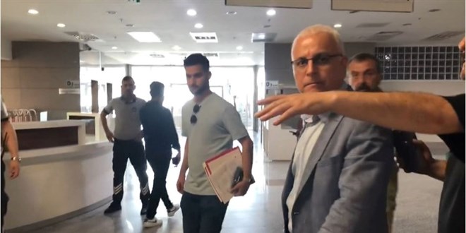 Gazeteci Merdan Yanardağ'a 2,5 yıl hapis cezası verildi