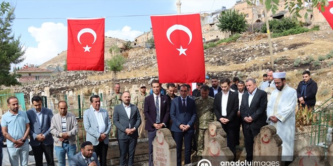 Mardin'de terör örgütü PKK'nın katlettiği 26 kişi anıldı