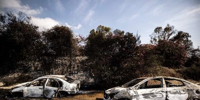 İsrail, Gazze sınırında bulunan 6 yerleşim yerindeki İsraillileri tahliye etti