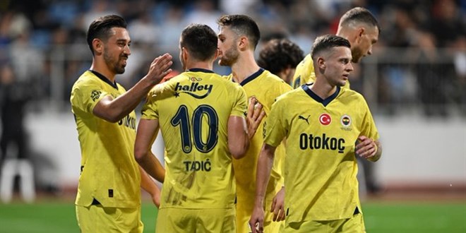 Fenerbahçe deplasmanda Kasımpaşa'yı devirdi
