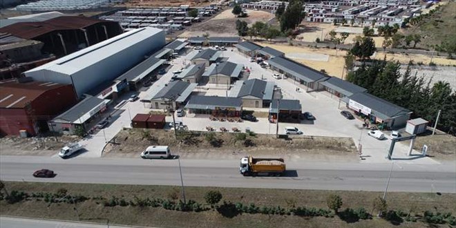 Hatay'da depremzede esnaf için planlanan iş yerlerinin yüzde 60'ı tamamlandı