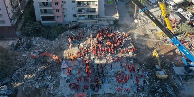zmir depreminde yklan Rza Bey Apartman davasnda karar