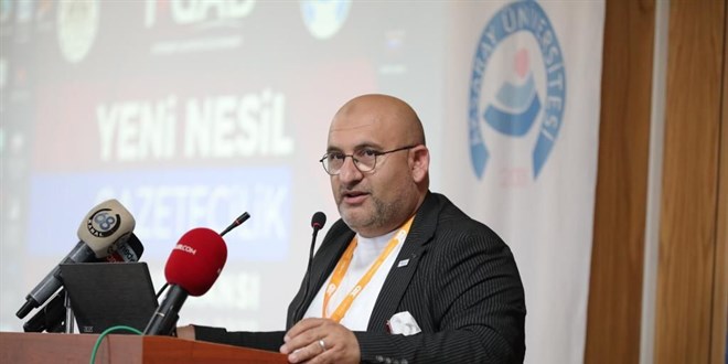 'BM, başını kuma gömmüş'