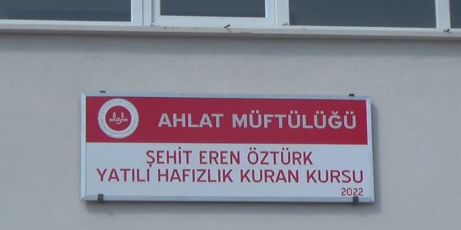 Bitlis'te şehidin vasiyeti üzerine yaptırılan cami ve Kur'an kursu hizmete açıldı