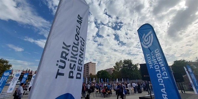 'Psikologlar, bütçelerini sahte meslektaşlarla mücadeleye harcıyor: Bakanlık nerede?'