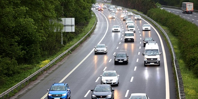 Trafiğe eylülde 198 bin 740 aracın kaydı yapıldı
