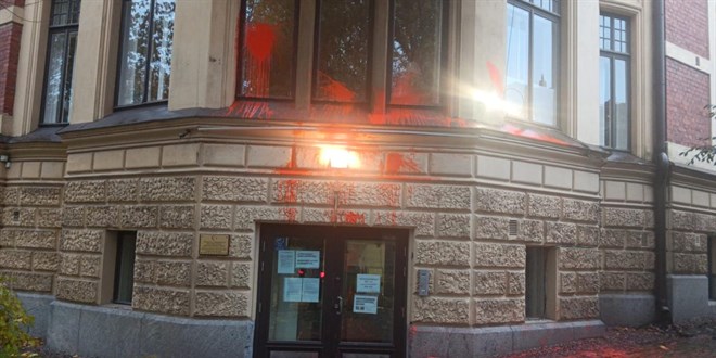 Türkiye'nin Helsinki Büyükelçiliği'ne saldırı
