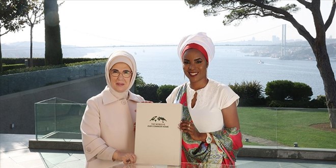 Emine Erdoğan, Burundi Devlet Başkanı'nın eşi Ndayishimiye ile görüştü