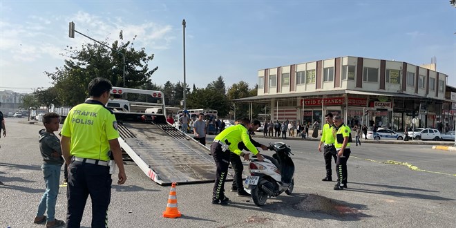 Şanlıurfa'da kamyonun çarptığı motosikletin sürücüsü öldü