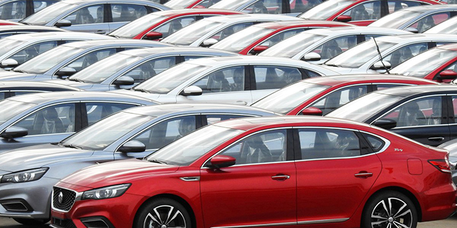 Otomobil satlar vites artrmaya devam ediyor