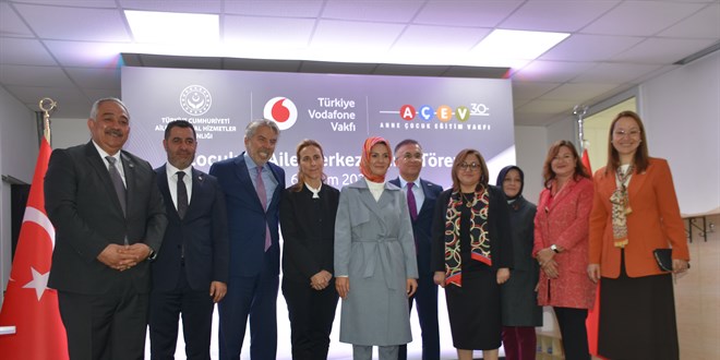Bakan Göktaş: Aile ve Gençlik Bankası'ndan ilk deprem bölgesi faydalanacak