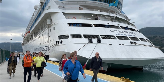 Rus turistler bu ilçeye akın akın geliyor