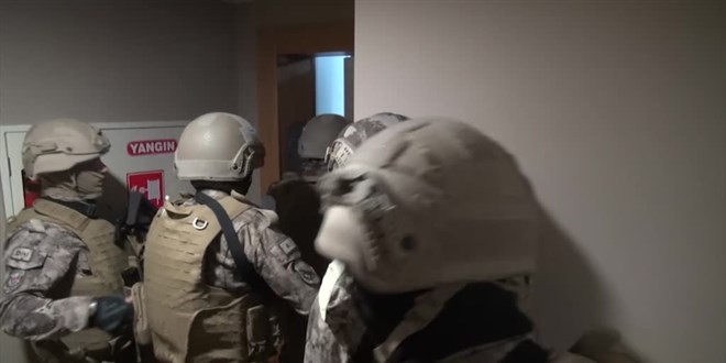 Şanlıurfa'da uyuşturucu operasyonunda 5 zanlı gözaltına alındı