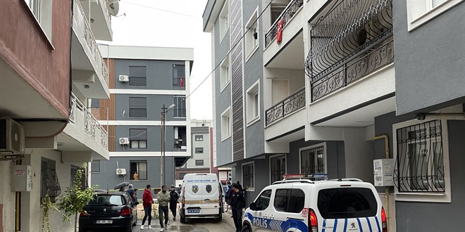 İzmir'deki silahlı saldırıda 1 kişi öldü, 2 kişi yaralandı