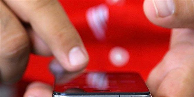 Ek gelir vaadine inandı, 30 bin lira dolandırıldı