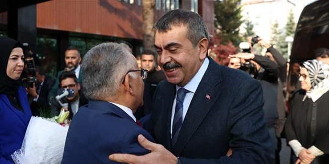 '6 Şubat'la beraber okul yapılarımızın depremlere karşı hazırlık durumlarını değerlendirdik'