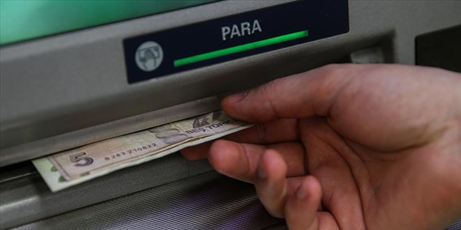 Deprem bölgesindeki öğrencilerden katkı payı alınmayacak