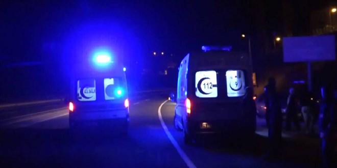 Siirt'te otomobil devrildi: 1 çocuk öldü, 8 kişi yaralandı