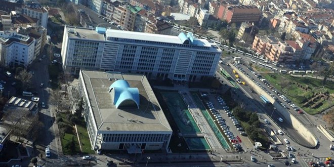 İBB Meclisinde 8 ilçenin 2024 yılı bütçesi onaylandı