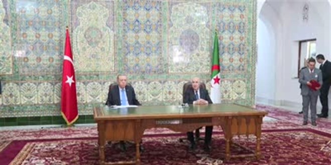 Trkiye ile Cezayir arasnda 12 anlama imzaland