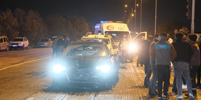 Konya'da zincirleme trafik kazas: 5 yaral