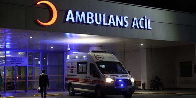 Afyonkarahisar'da karbonmonoksit gazından zehirlenen 4 kişi hastaneye kaldırıldı