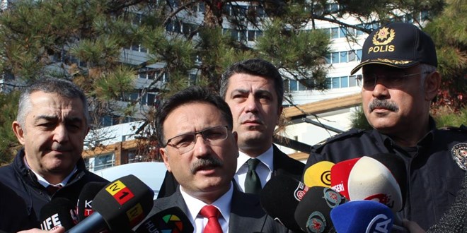 Vali '5 dakikada da yabancılara kimlik kartı veriliyor' iddiasını yalanladı