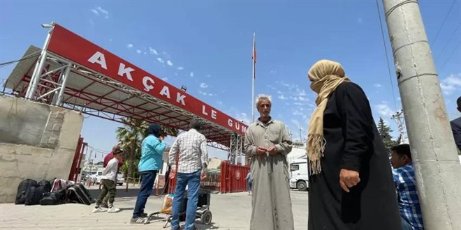Göçle mücadelede yeni tedbirler yolda: Hedef 2024'te 200 bin eve dönüş